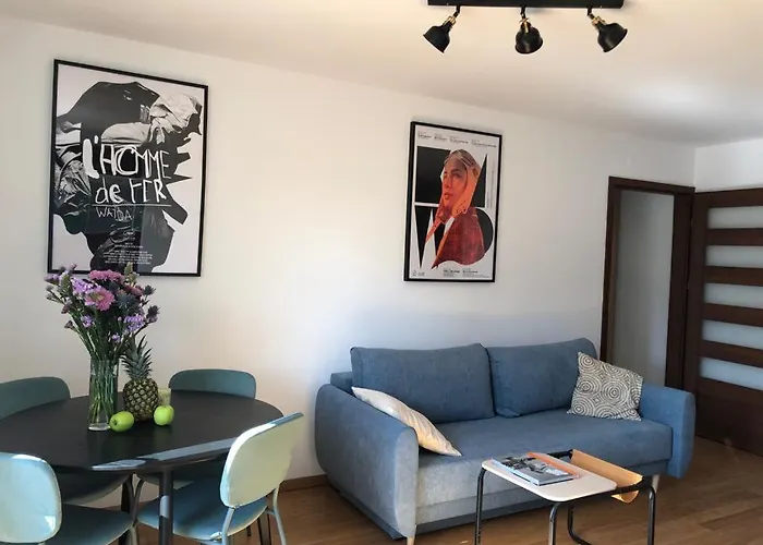 Oomph Warsaw Downtown Apartments