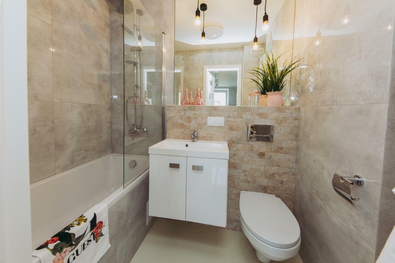 Oomph Downtown Apartment Warschau